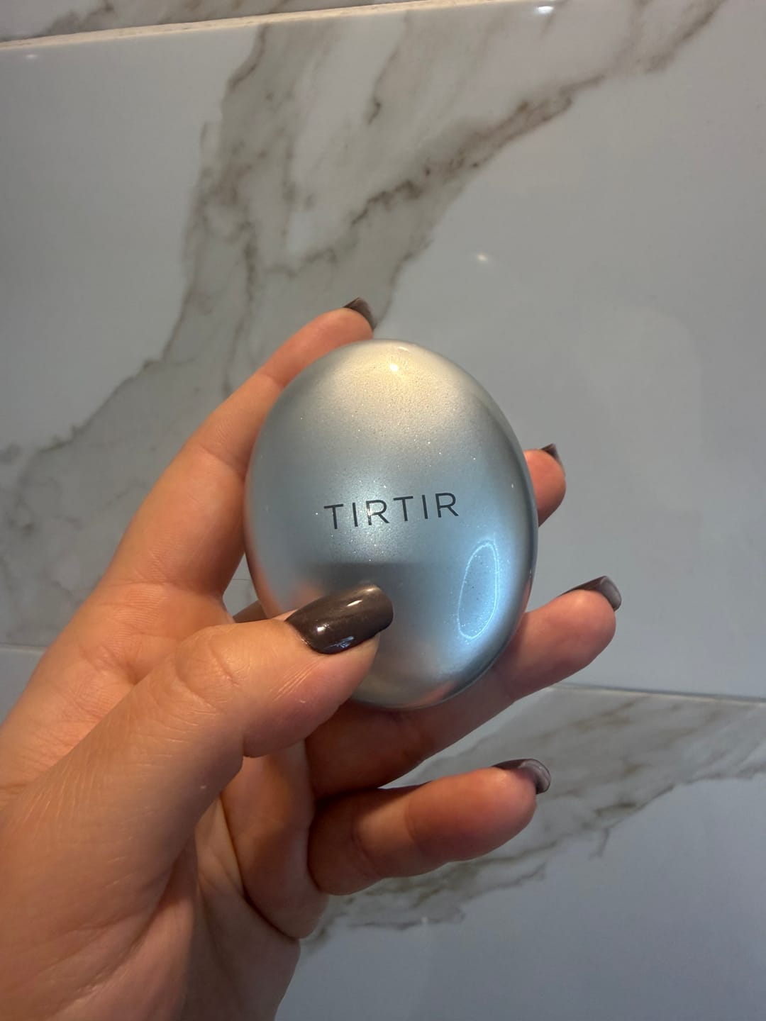Customer photo review of Gaisīgs kušons ar mirdzošu noslēguma akcentu TIRTIR Mask Fit Aura Cushion