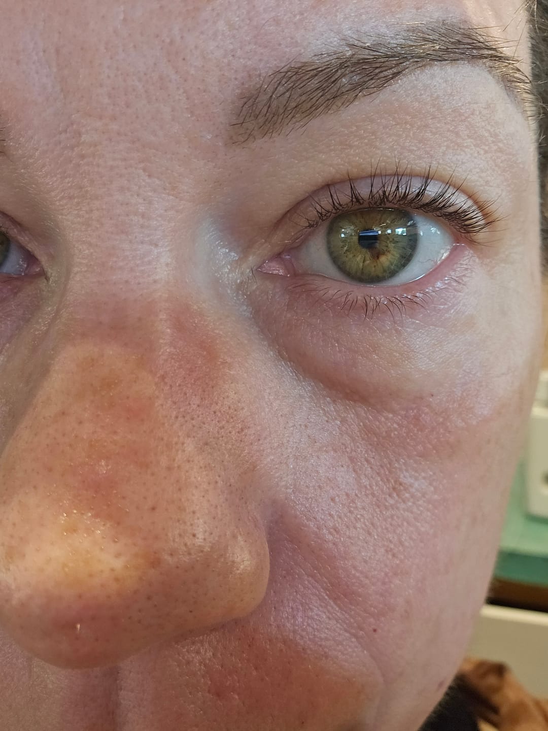Customer photo review of KOREAN LASH LIFT KIT (PRE-ORDER. WILL BE SHIPPED WEEK OF 4/27)