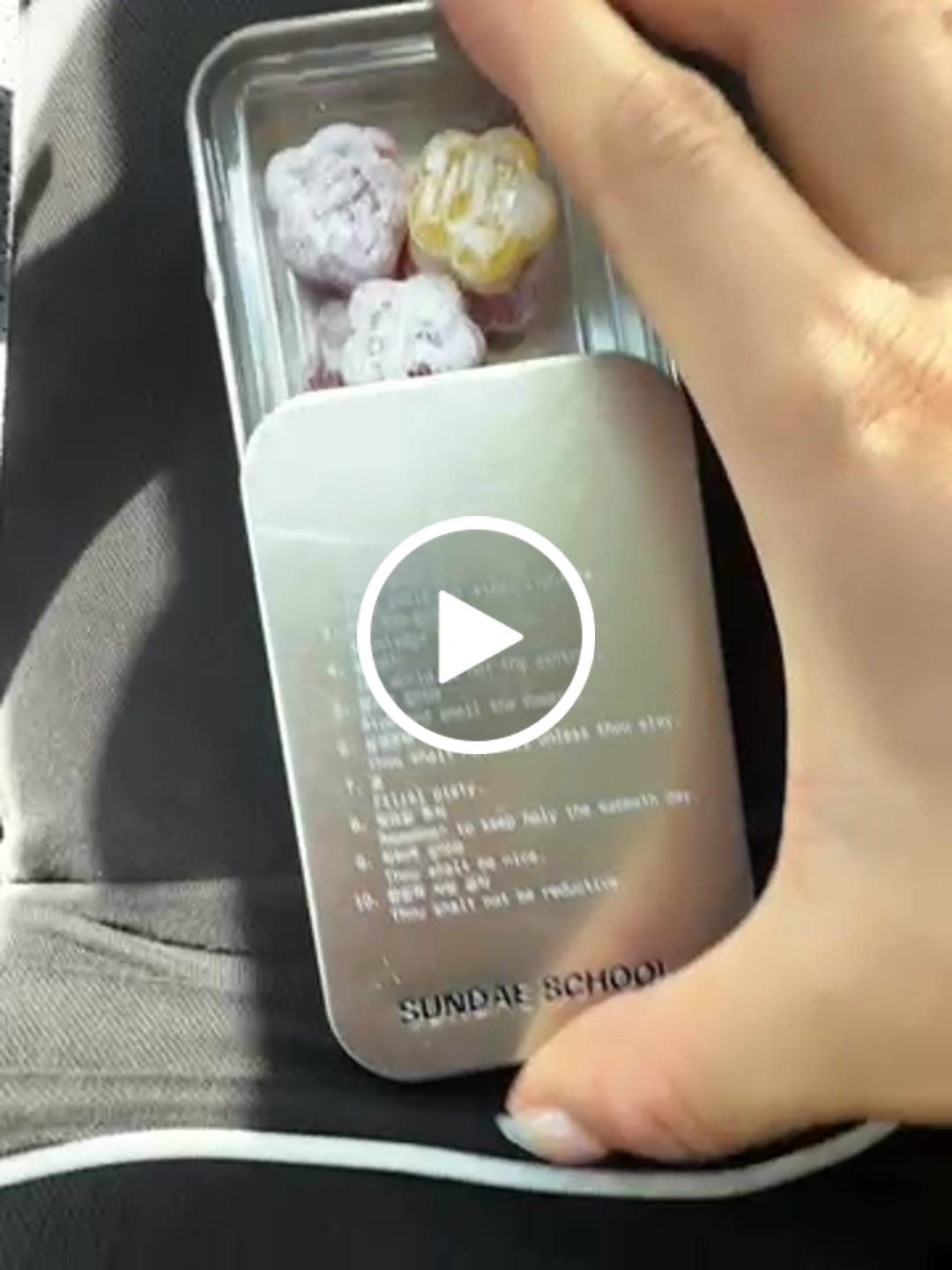 Customer video review of Mochi Discovery Pack