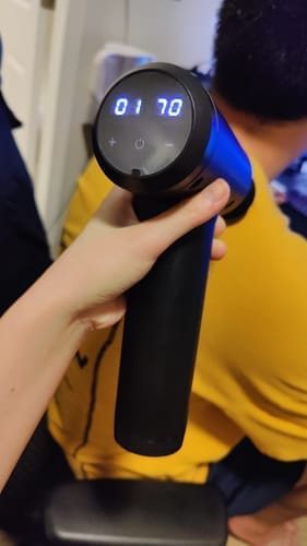 Customer photo review of Massage Gun V1 Ultra – Deep-Tissue Technology with 3,600 Pulses/Min, 30 Adjustable Speeds & 10 Pro Attachments for Full-Body Muscle Relief