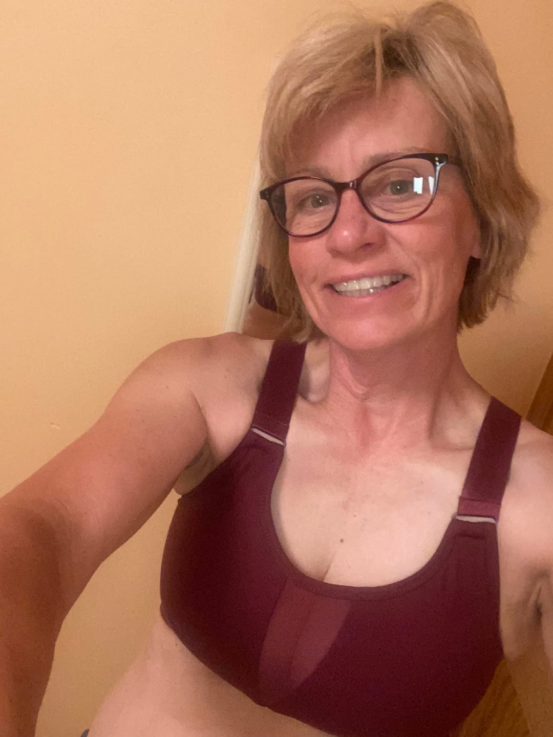 Customer photo review of BOLD Criss-Cross Sports Bra