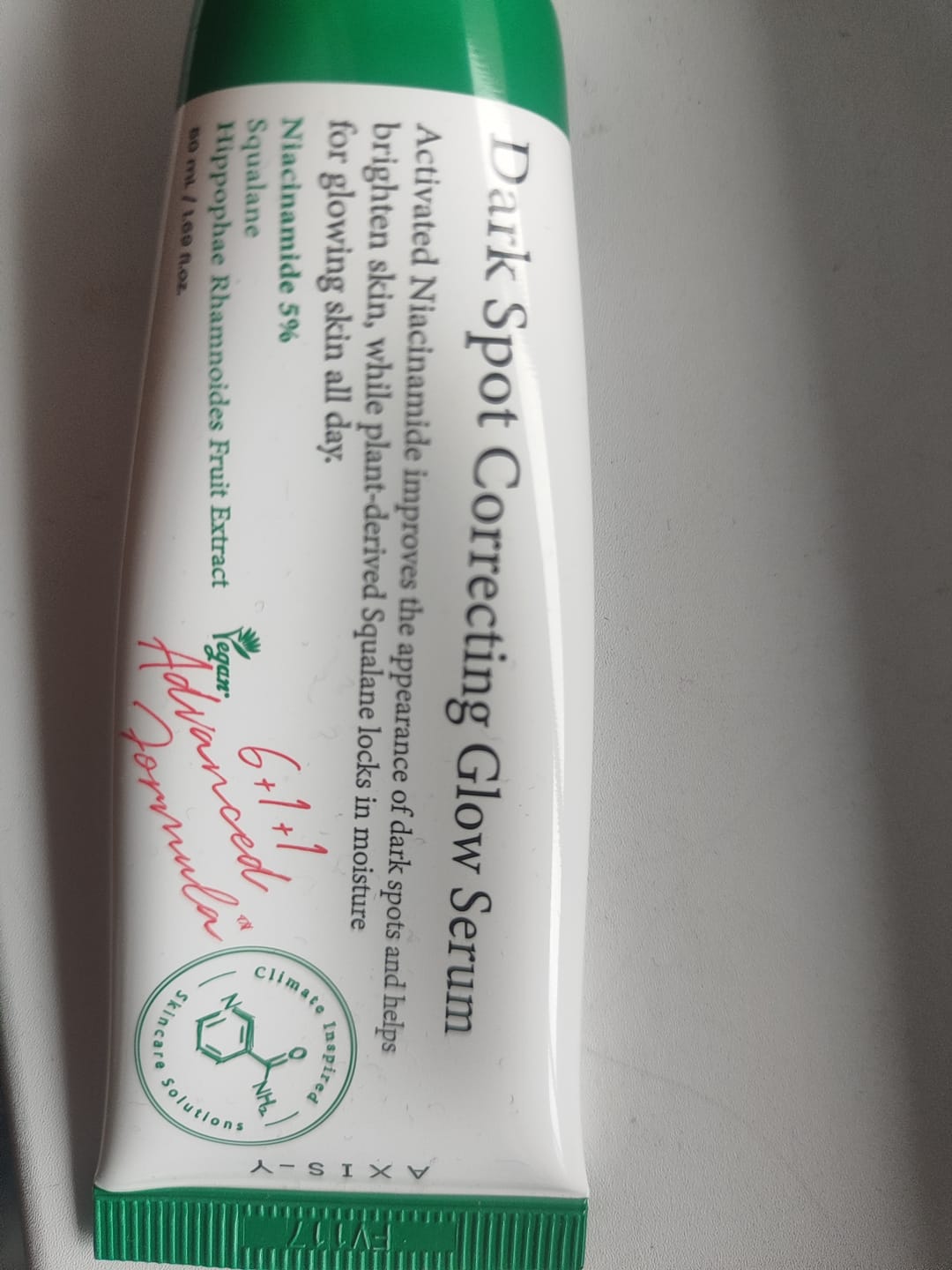 Customer photo review of Serums tumšo plankumu korekcijai AXIS-Y Dark Spot Correcting Glow Serum