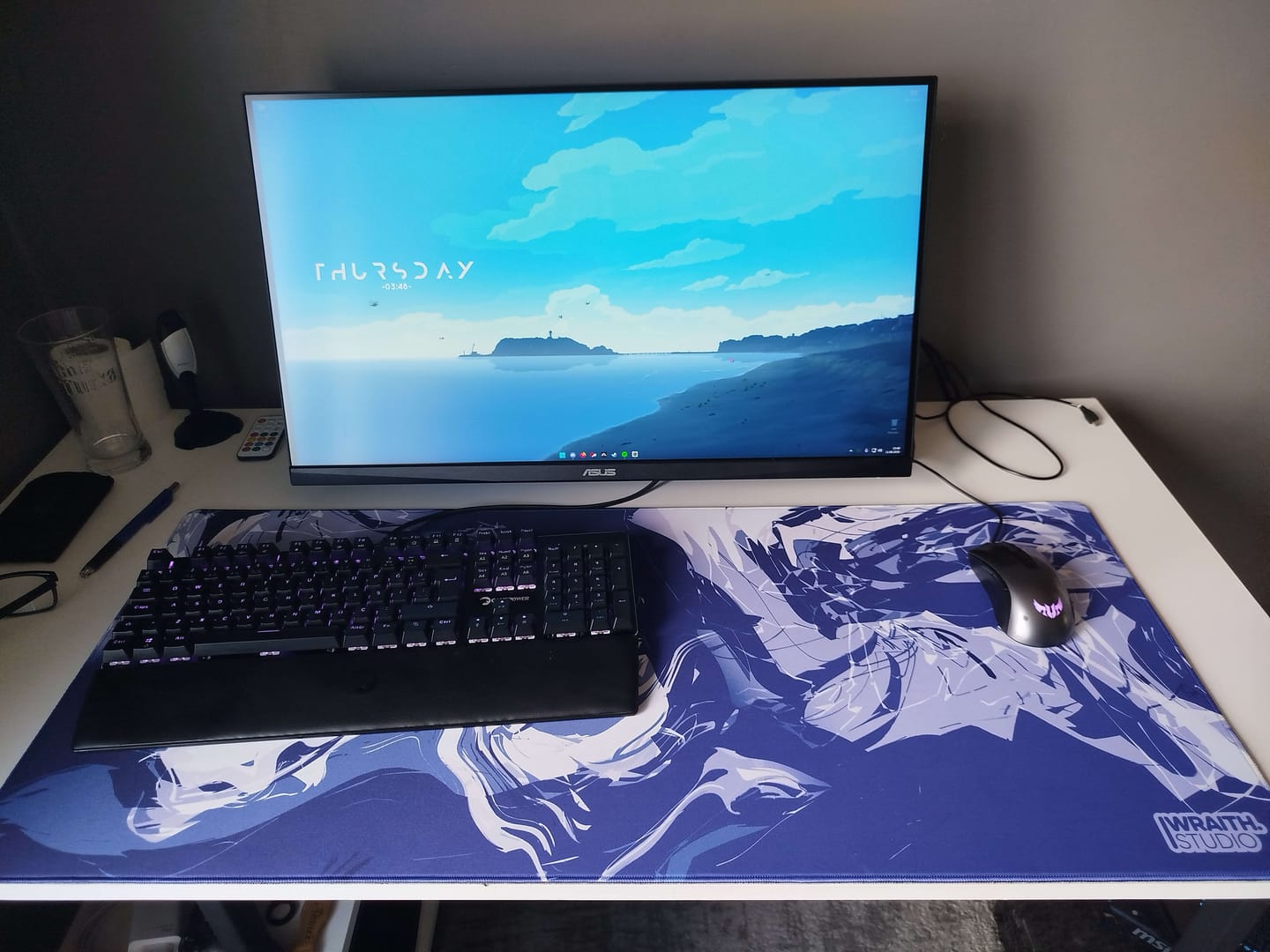 Customer photo review of Wraith Studio Daydream Deskmat