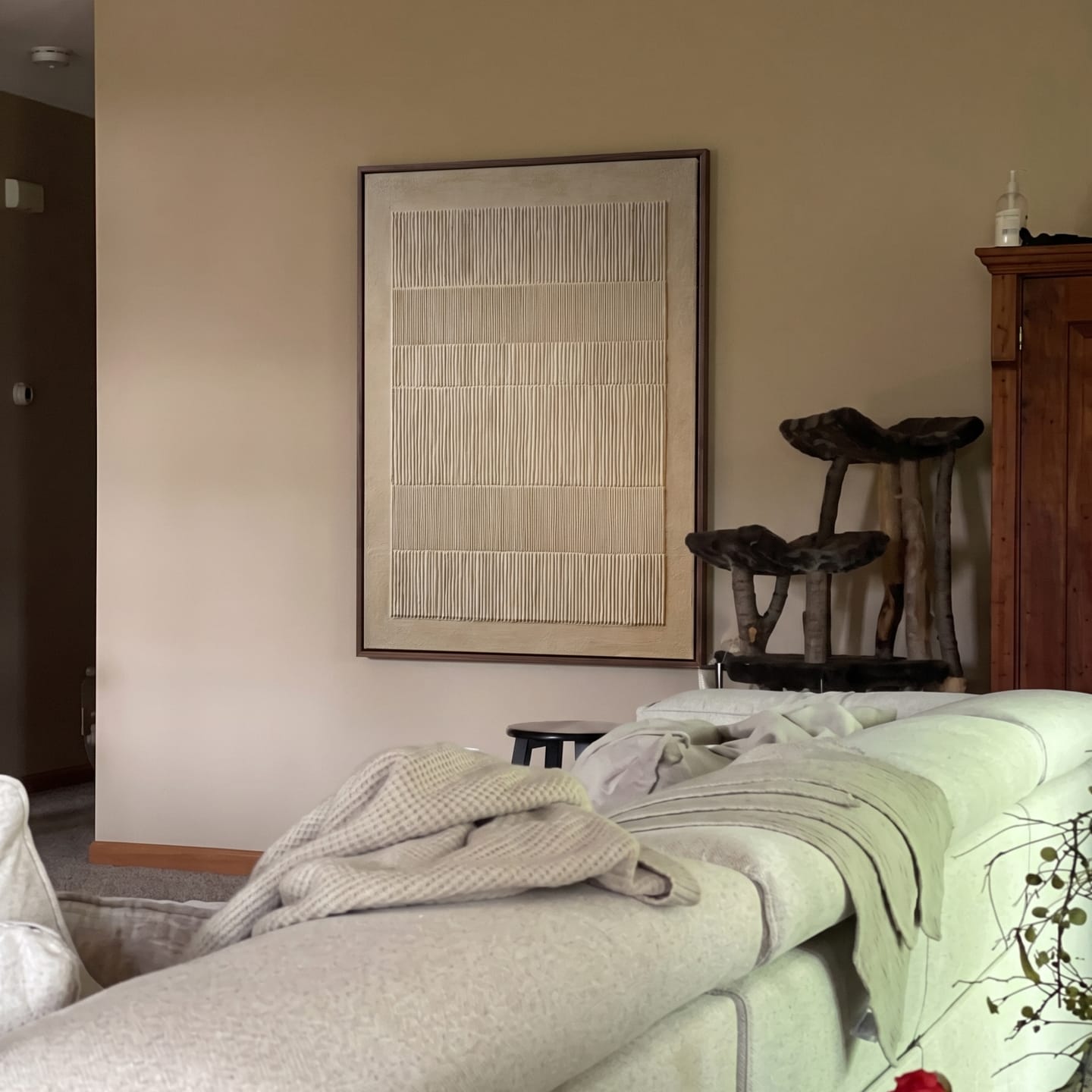 Customer photo review of Line Art Abstract ｜ Vertical-Grid-Sanctuary