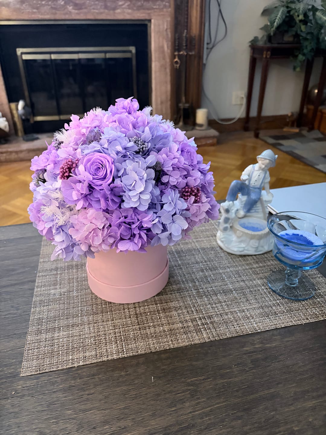 Customer photo review of Lilac Blush Bouquet in Pink Box