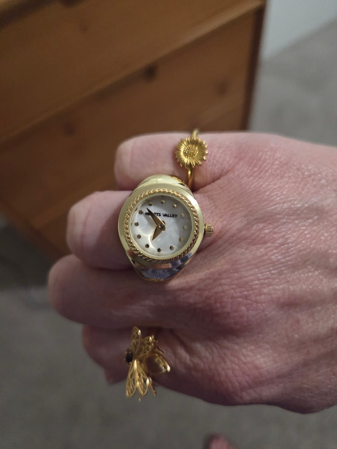Customer photo review of Vivienne Watch Ring