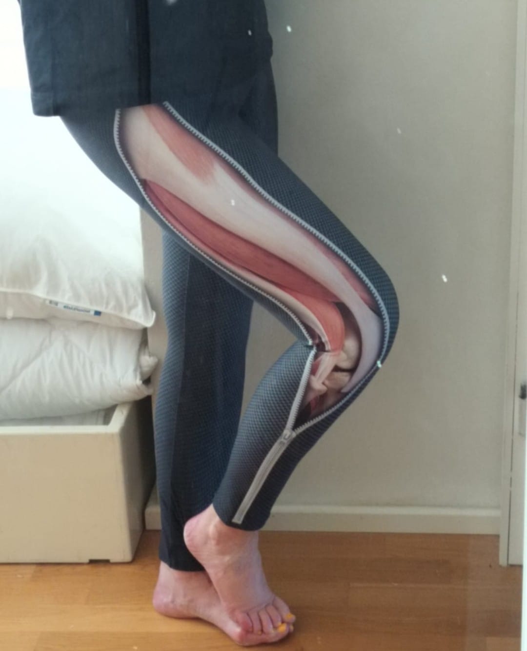 Customer photo review of Realistic Muscles with Zipper Leggings