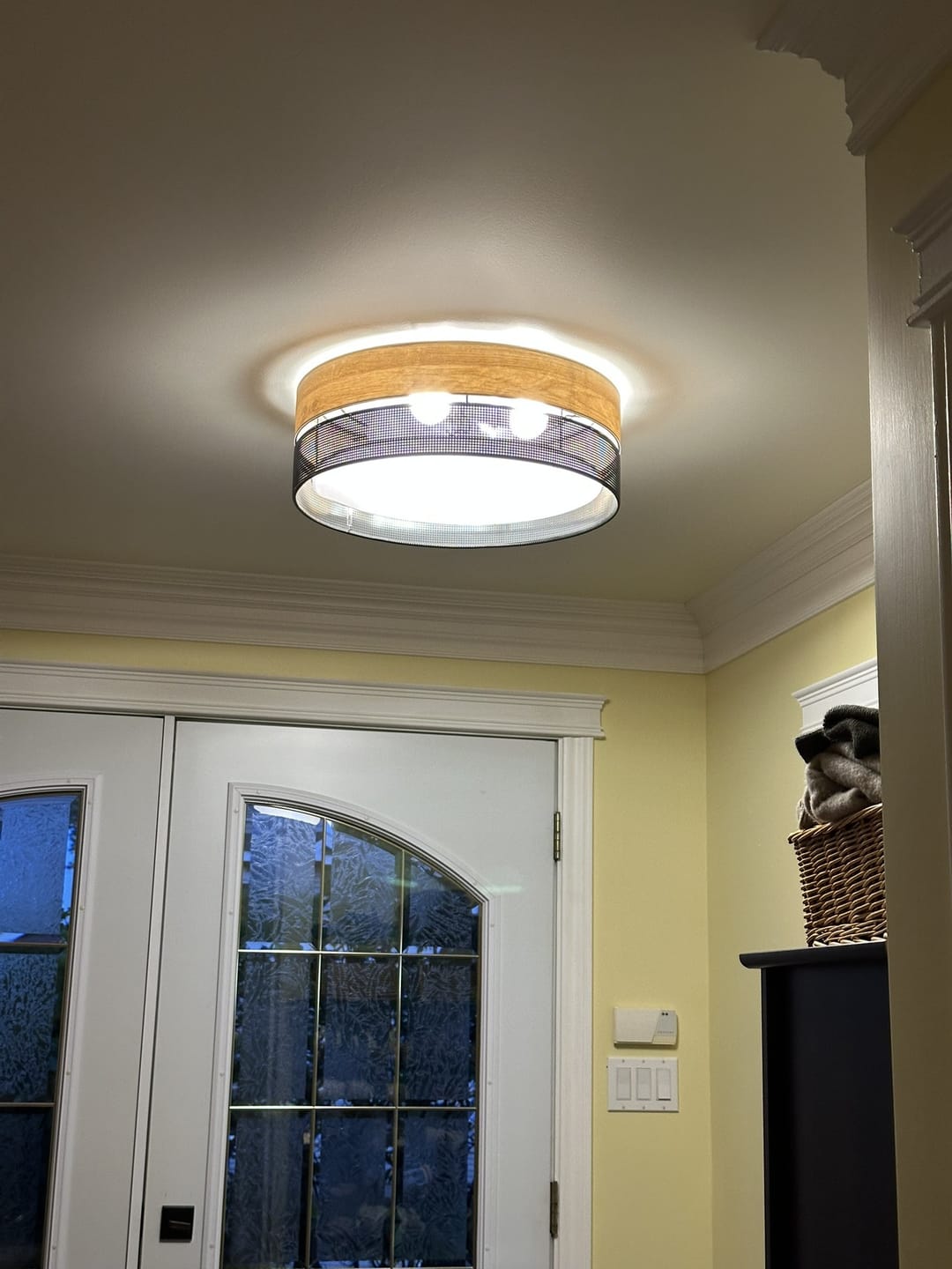 Customer photo review of NICOL Scandinavian Flush Mount Ceiling Light for Hallway, Bedroom & Kitchen