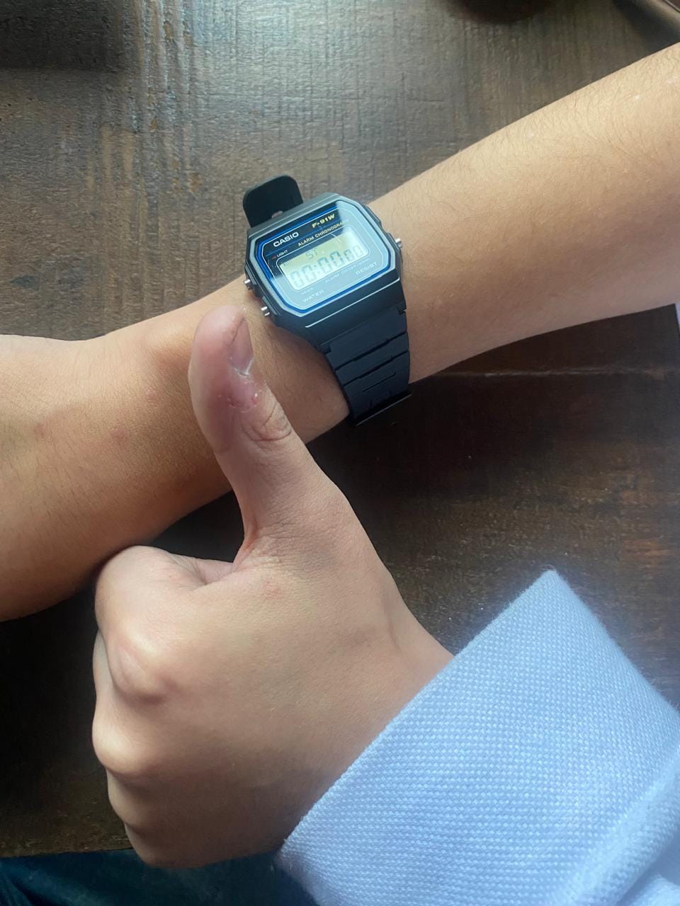 Customer photo review of Reloj Casio Vintage F-91W-1DG Clásico Líneas Azules