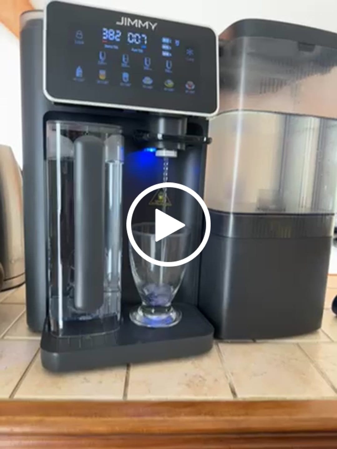 Customer video review of R9 Pro Smart Countertop Reverse Osmosis Water Purifier
