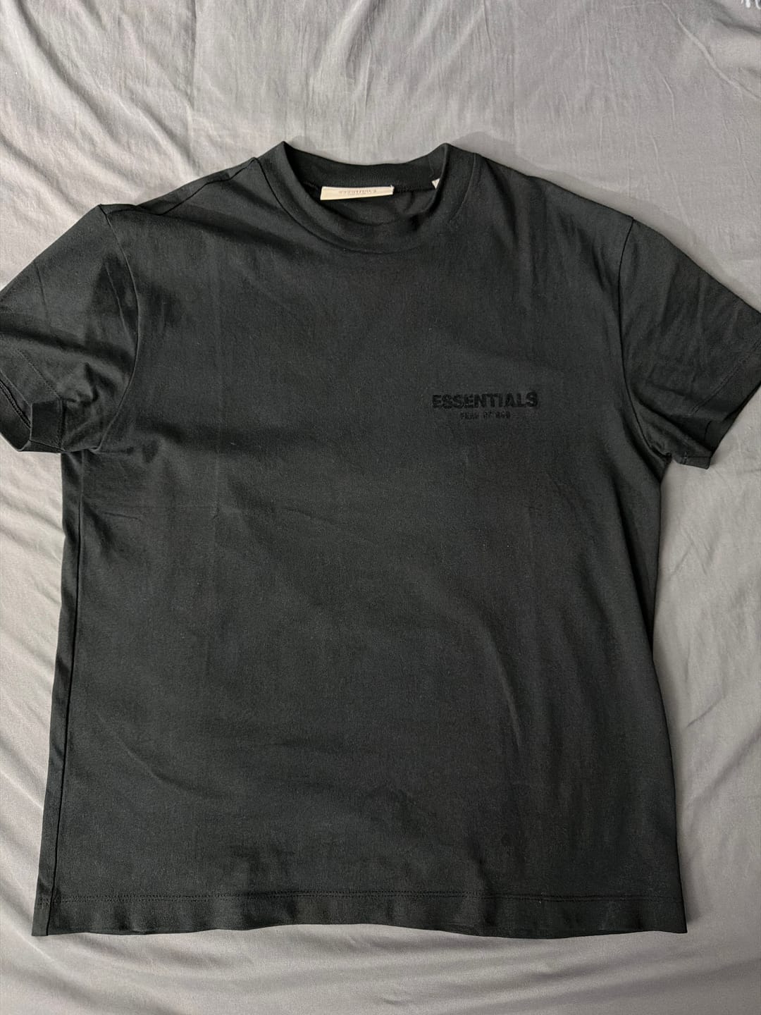 Customer photo review of Fear of God Essentials Tee Stretch Limo