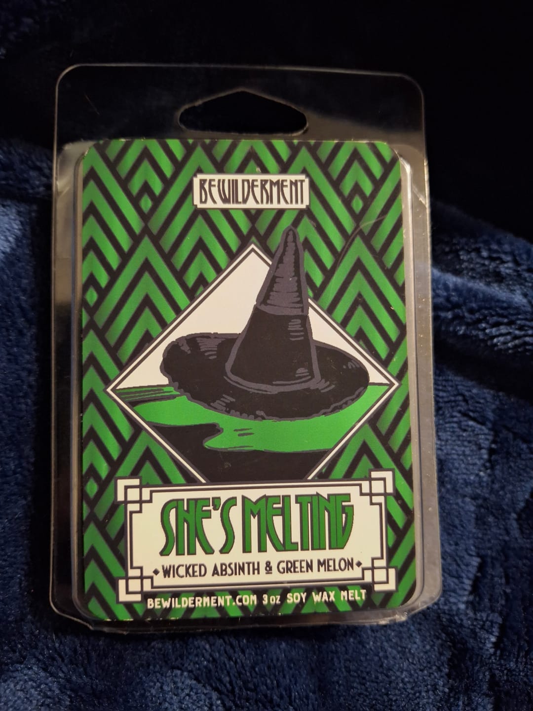 Customer photo review of She's Melting Wax Melts
