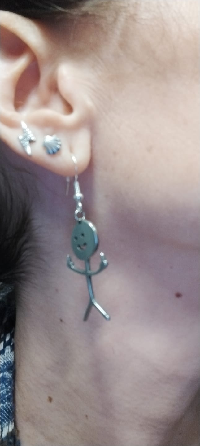 Customer photo review of Que te den | Pendientes | Equannt