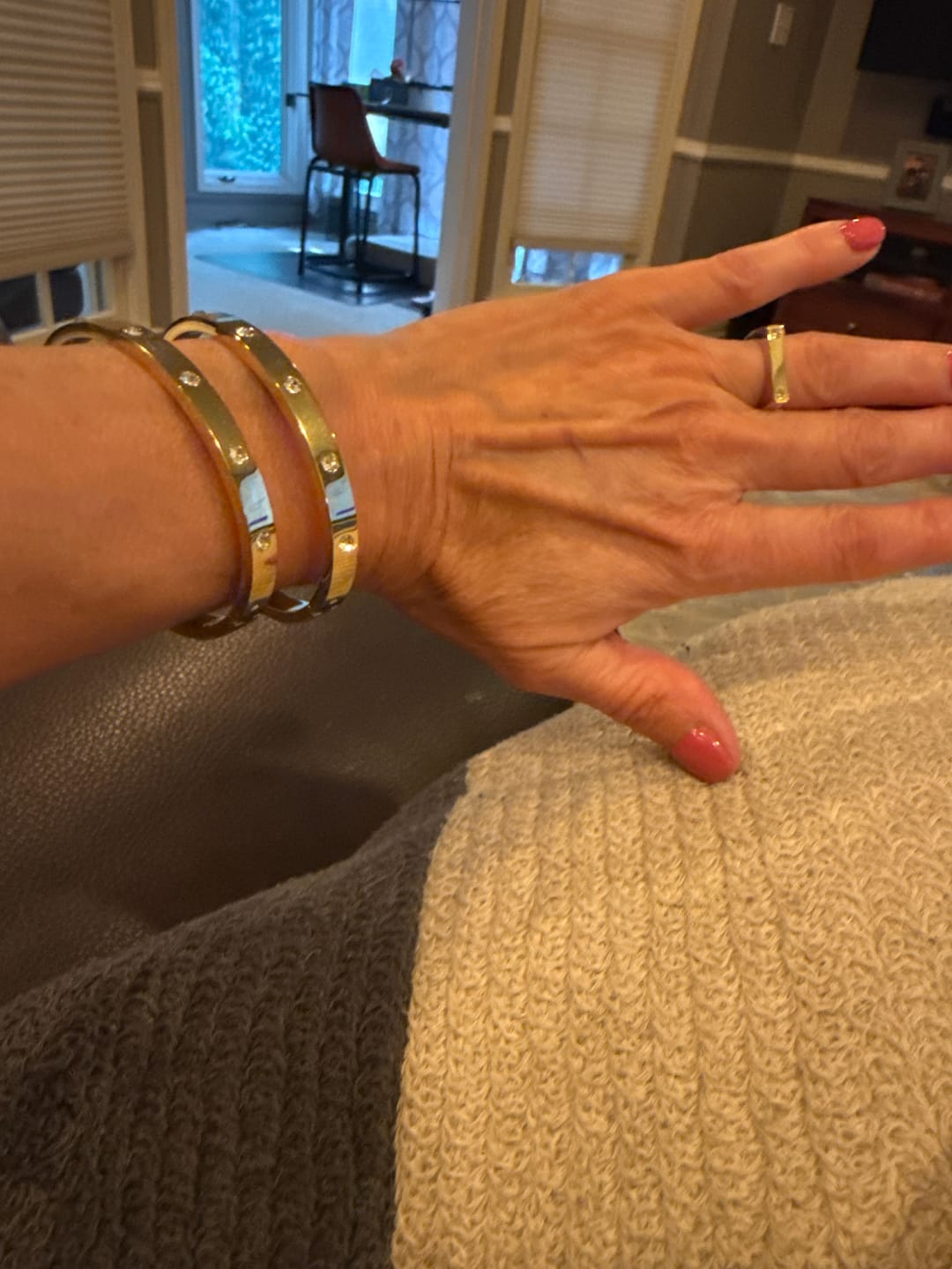 Customer photo review of Eternity Bangle Classic