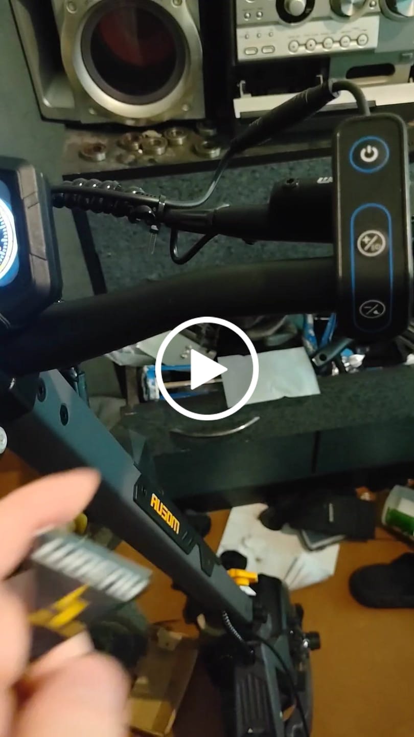 Customer video review of Ausom DT2 Pro Dual Motor E-scooter