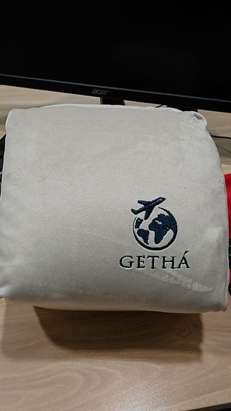 Customer photo review of Getha First Class Travel Latex Pillow