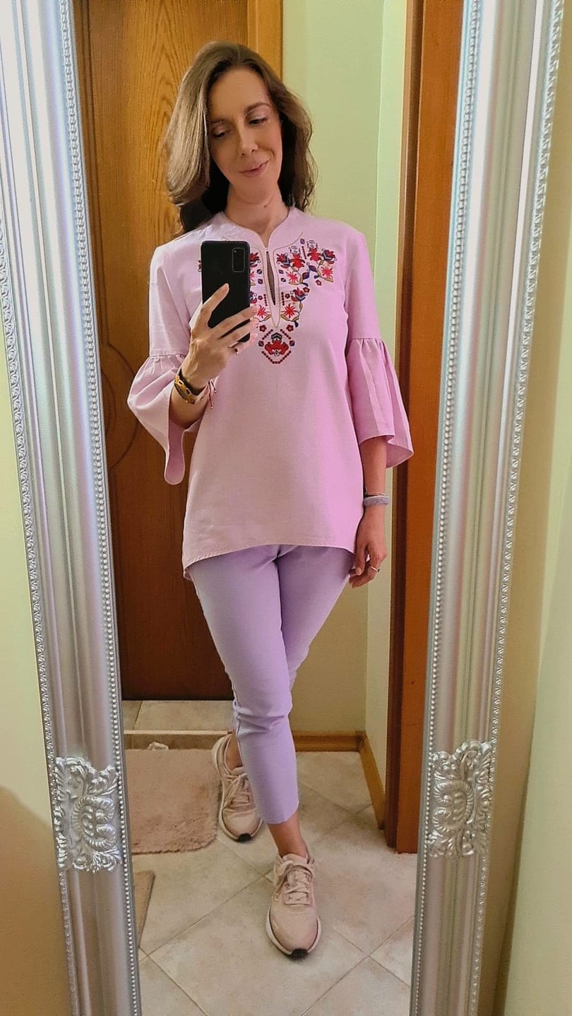 Customer photo review of Дамска риза "Самоковска"