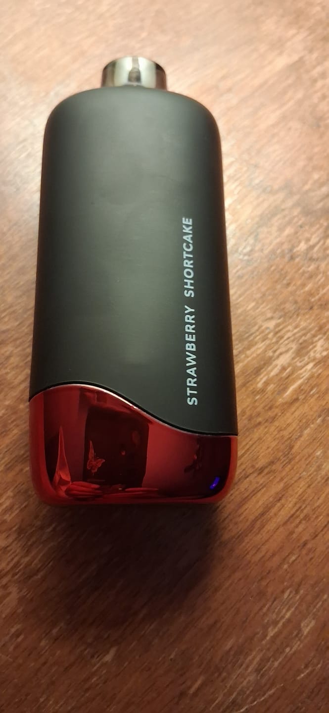 Customer photo review of Dessert Pack CBD Vape Pens - 2pc