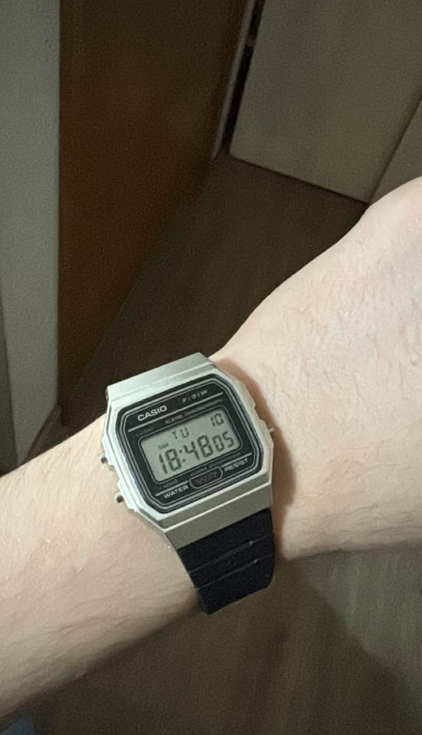 Customer photo review of Reloj Casio Vintage F-91WM-7A Plateado/Negro