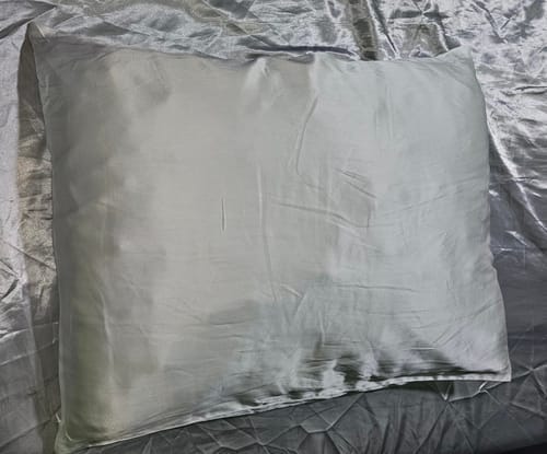 Customer photo review of Silke örngott (60x63 cm) – Skonsamt överdrag bra för hud och hår