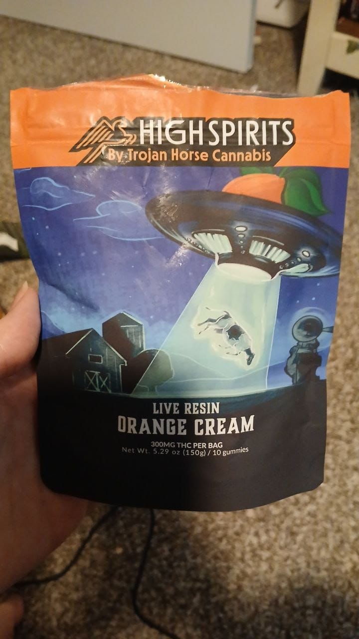 Customer photo review of Orange Cream Live Resin Gummies 30mg