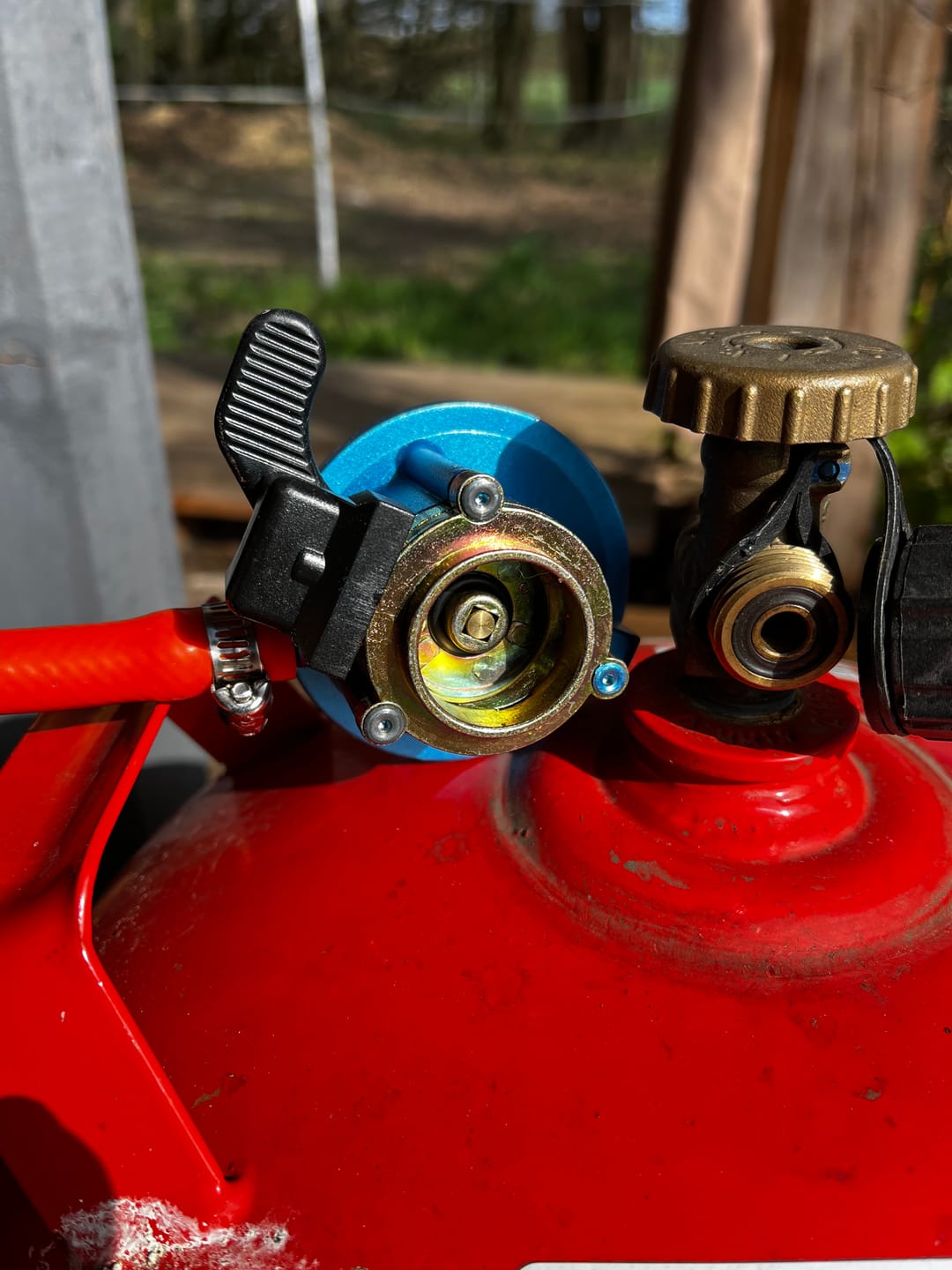 Customer photo review of Propangas Gasdurchlauferhitzer 10L mit Regenkappe BW264 Camping Outdoor