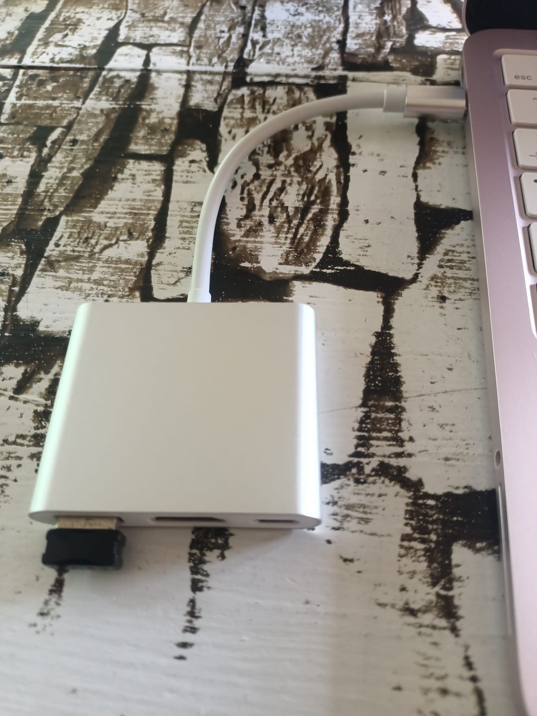 Customer photo review of 3-in-1 USB-C Hub Multiport Adapter – All-in-One Connectivity