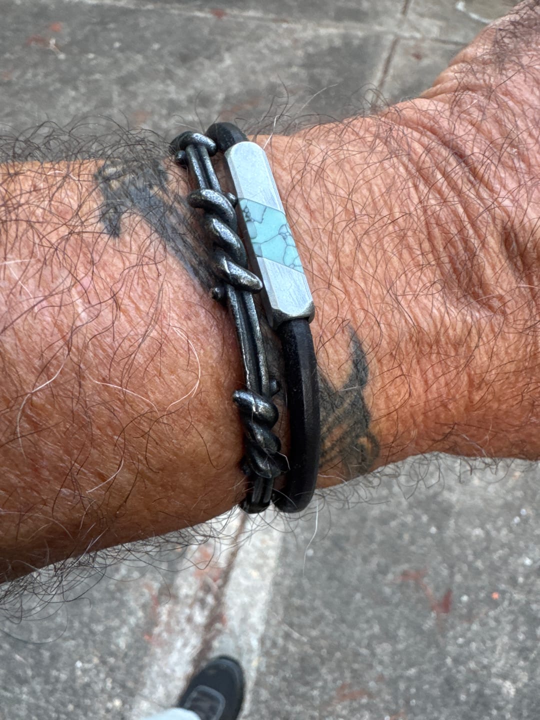 Customer photo review of WIRED.