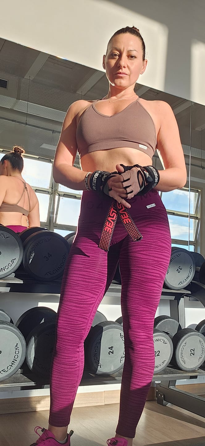 Customer photo review of Leggings Push Up Jungle Tigre 2.0 Dark Purple