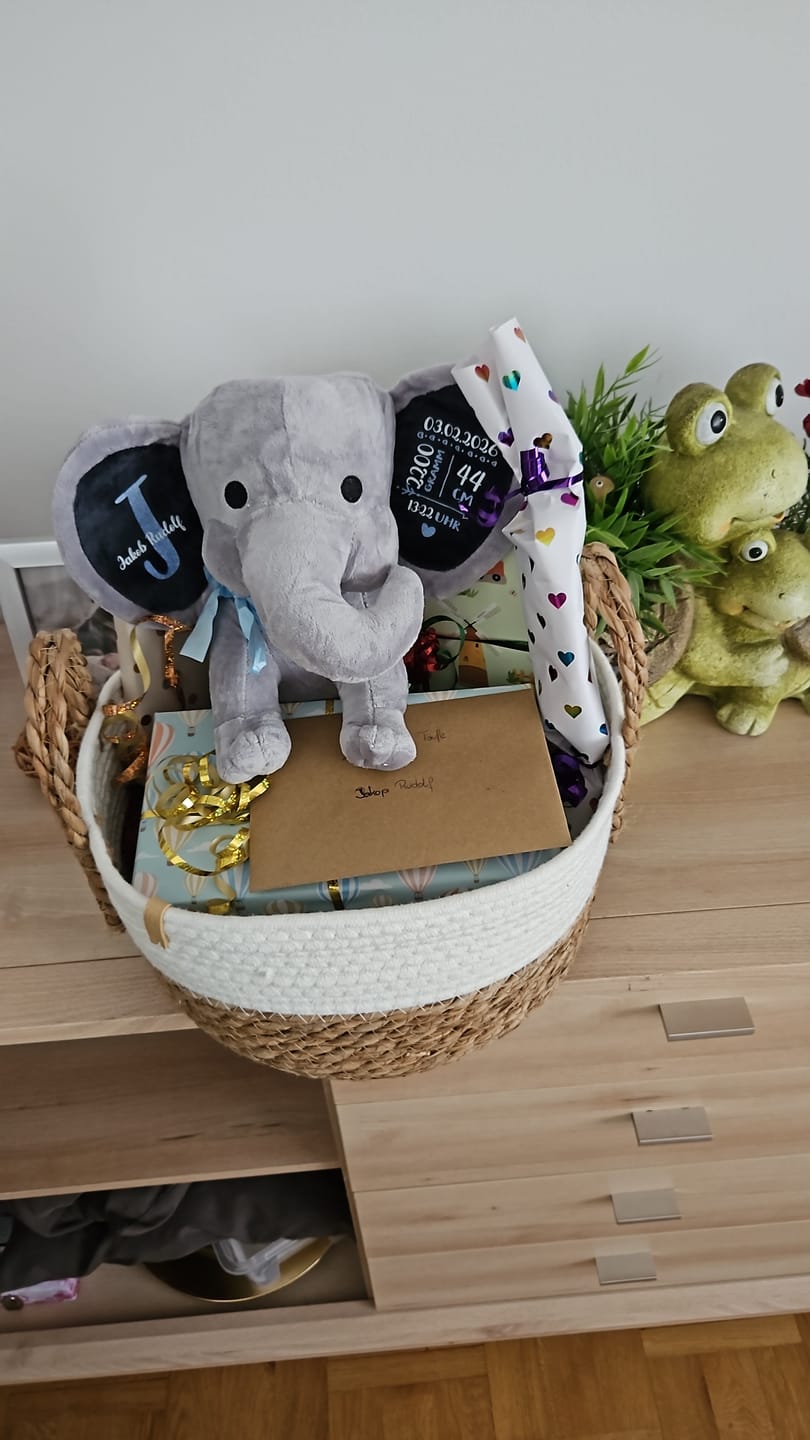 Customer photo review of Zur Geburt - Baby-Stofftier