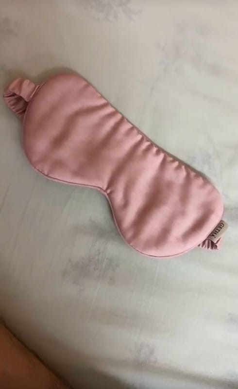 Customer photo review of Zero Carbon TENCEL™ Eye Mask