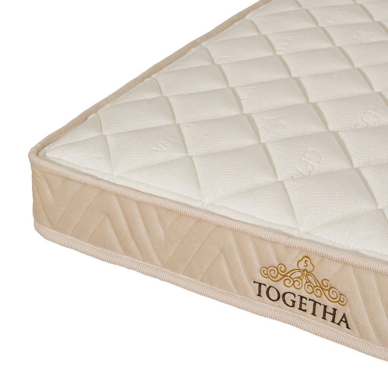 Customer photo review of Getha Togetha 5 Mattress - 100% Natural Latex + Waterproof Fabric