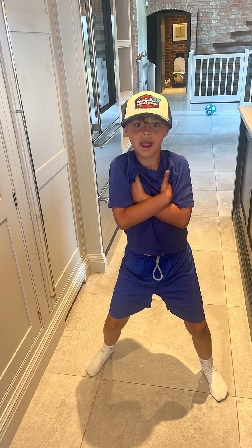 Customer photo review of Sylvain Guintoli x Diamond Charity Cap – 100% Donation