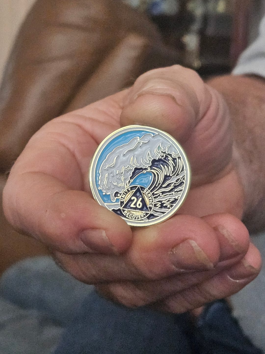 Customer photo review of 1 to 50 Year Sobriety Mint Crashing Wave Gold Plated AA Recovery Medallion/Chip/Coin - Blue/White