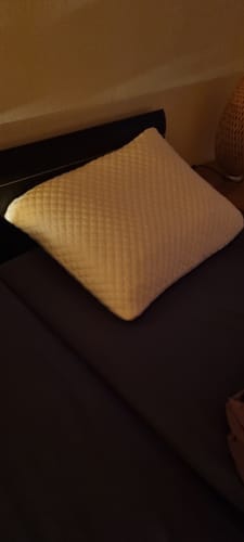 Customer photo review of ComfortPillow 2.0 – Den justerbara huvudkudden