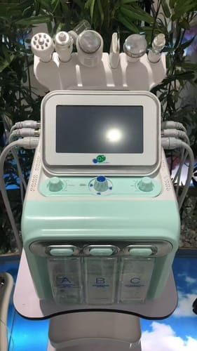 Customer photo review of 4th Gen Hydro Dermabrasion Facial Machine 6 in 1