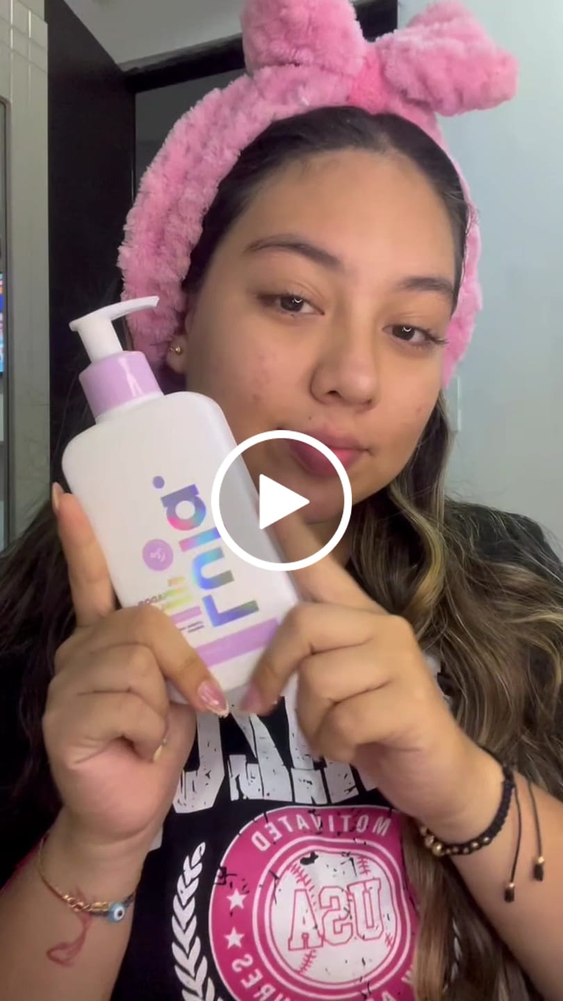 Customer video review of Hidratante facial de día con Ceramidas