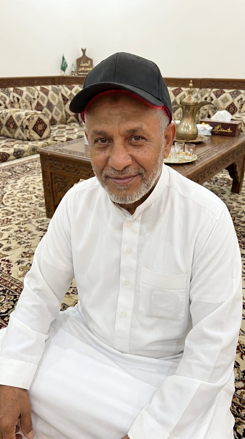 Customer photo review of Madoise Red Light Cap