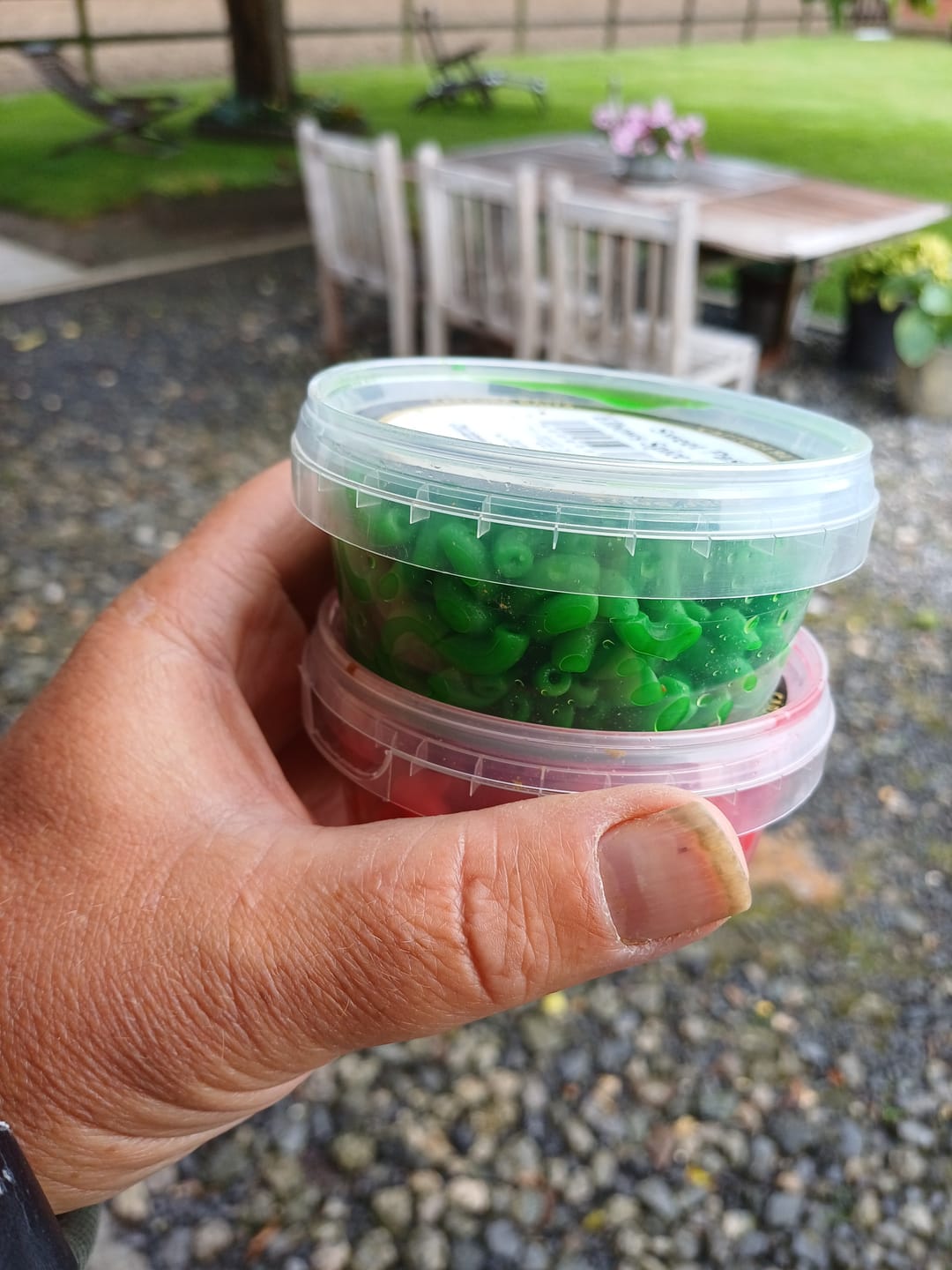 Customer photo review of SWEET PASTE ELBOWS 100g - COLORED & FLAVOURED