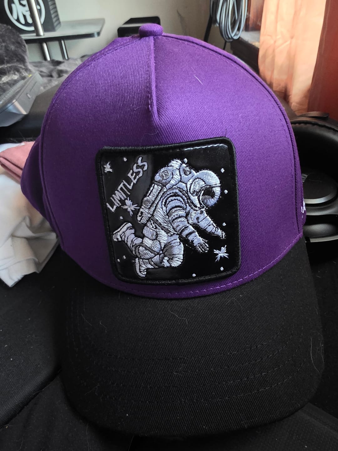 Customer photo review of Astronaut "Limitless"