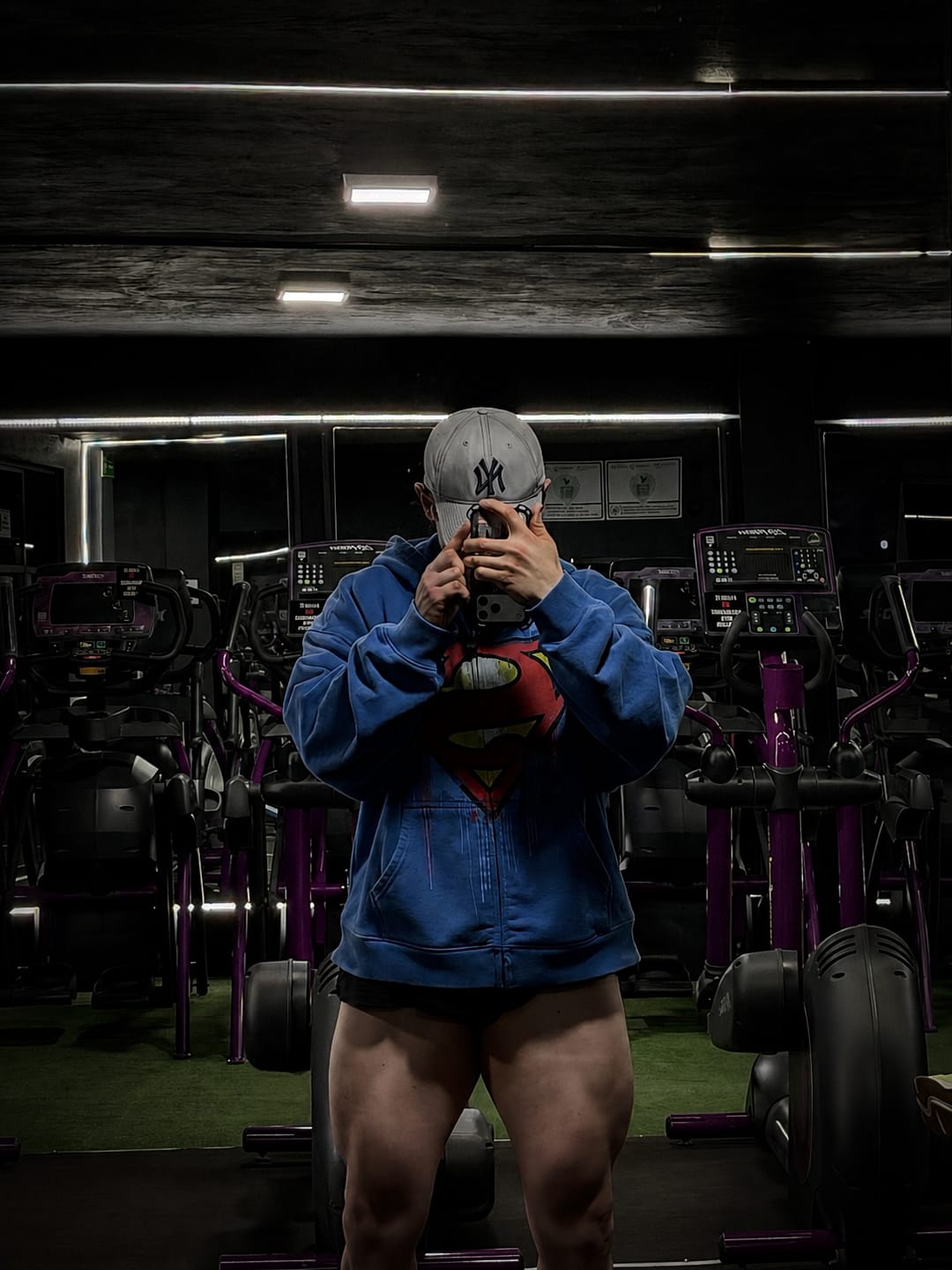 Customer photo review of 5011 - Superman Drip Zip-Ups