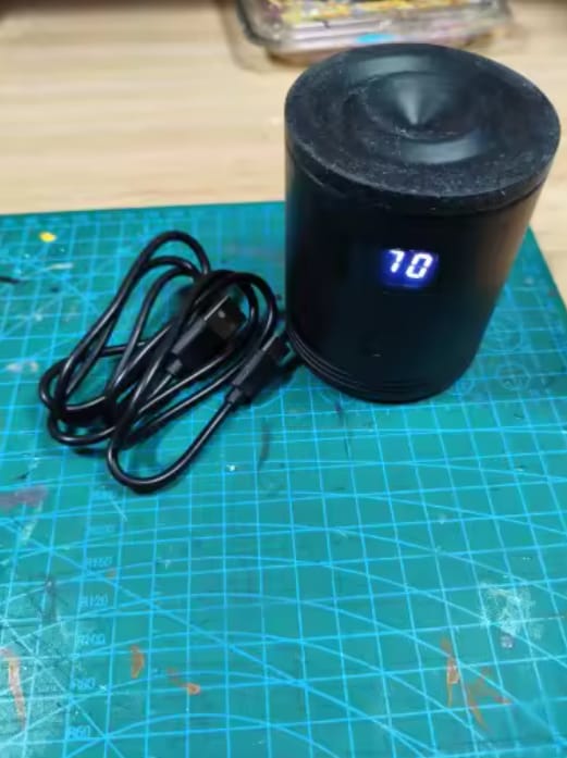 Customer photo review of Mini Paint Shaker