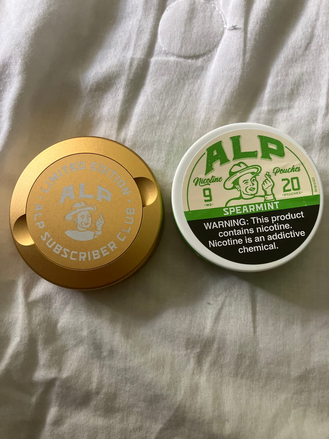 Customer photo review of Spearmint Nicotine Pouches