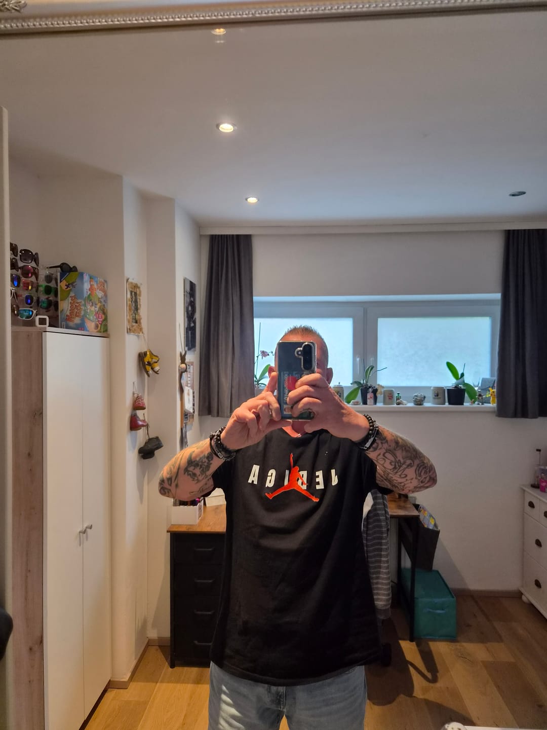 Customer photo review of Jebiga, Premium T-Shirt