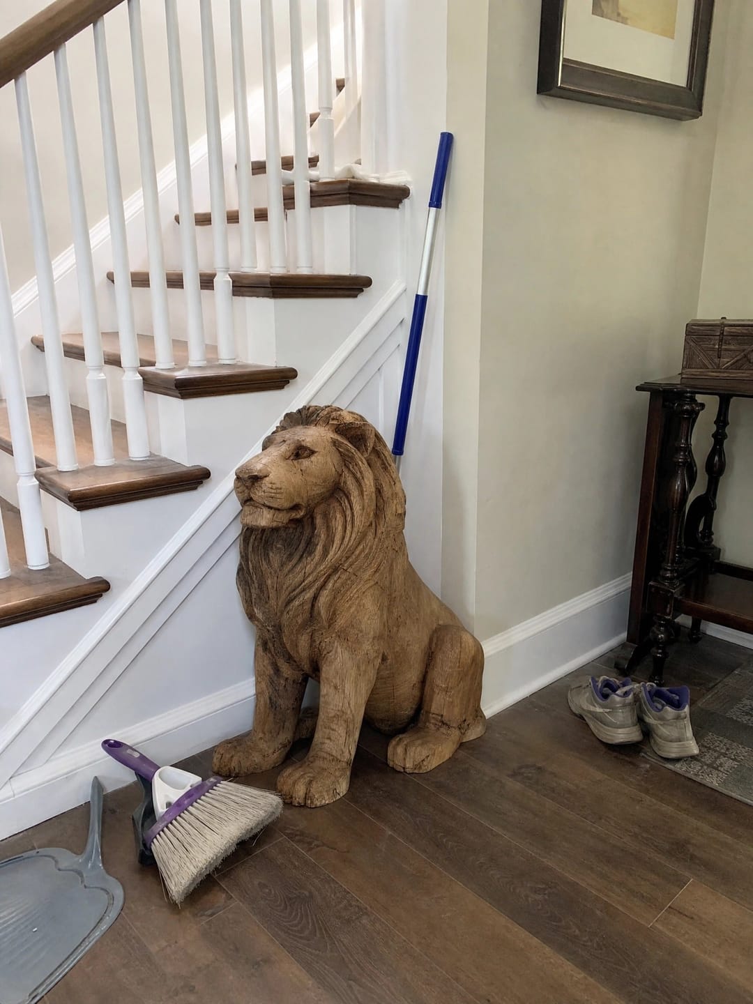 Customer photo review of Rustic Regal: The Hand-Carved Weathered Wood Lion Sculpture | Wood Sculpture