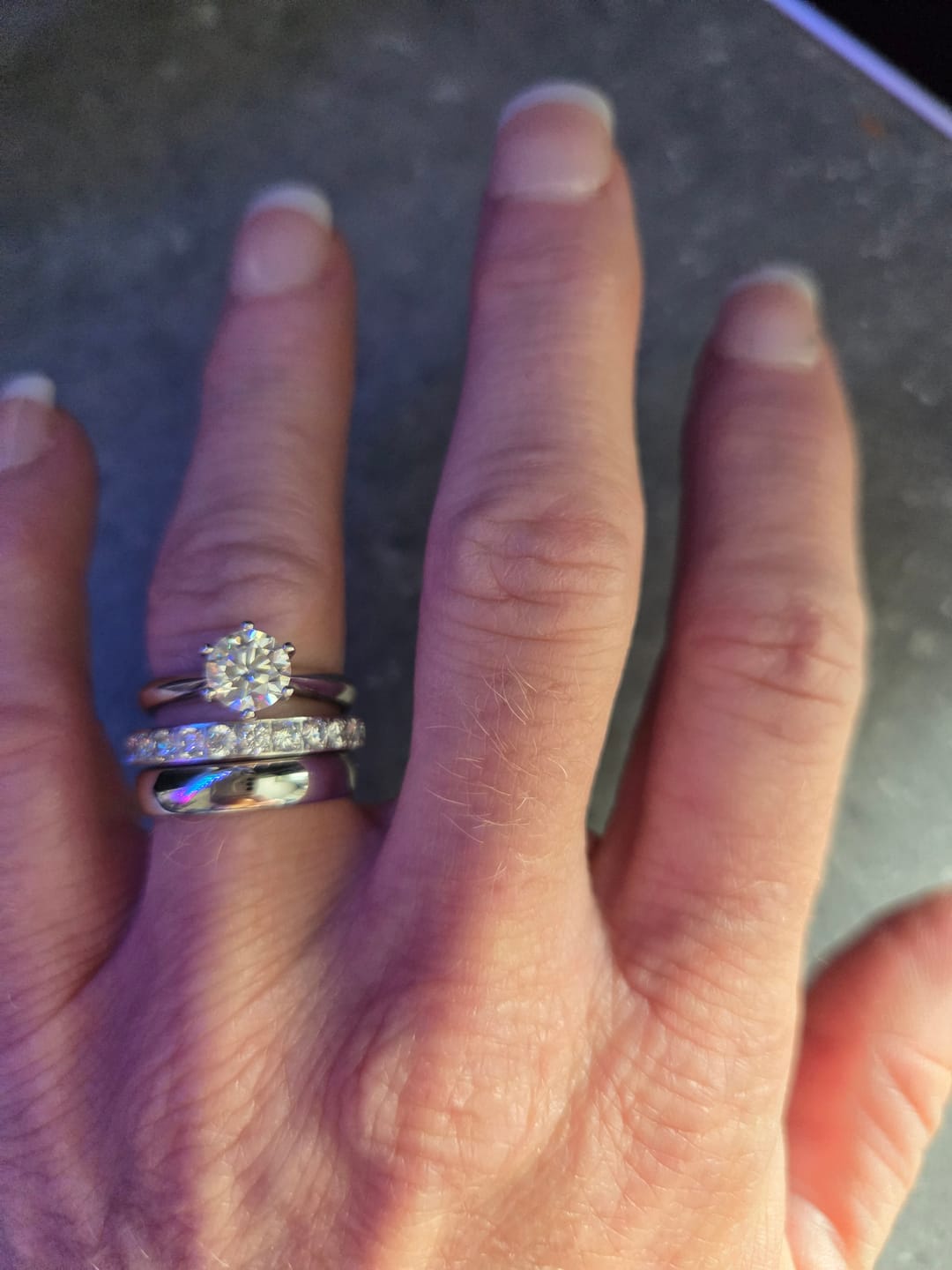 Customer photo review of White Gold 3mm Full Glitz Ring