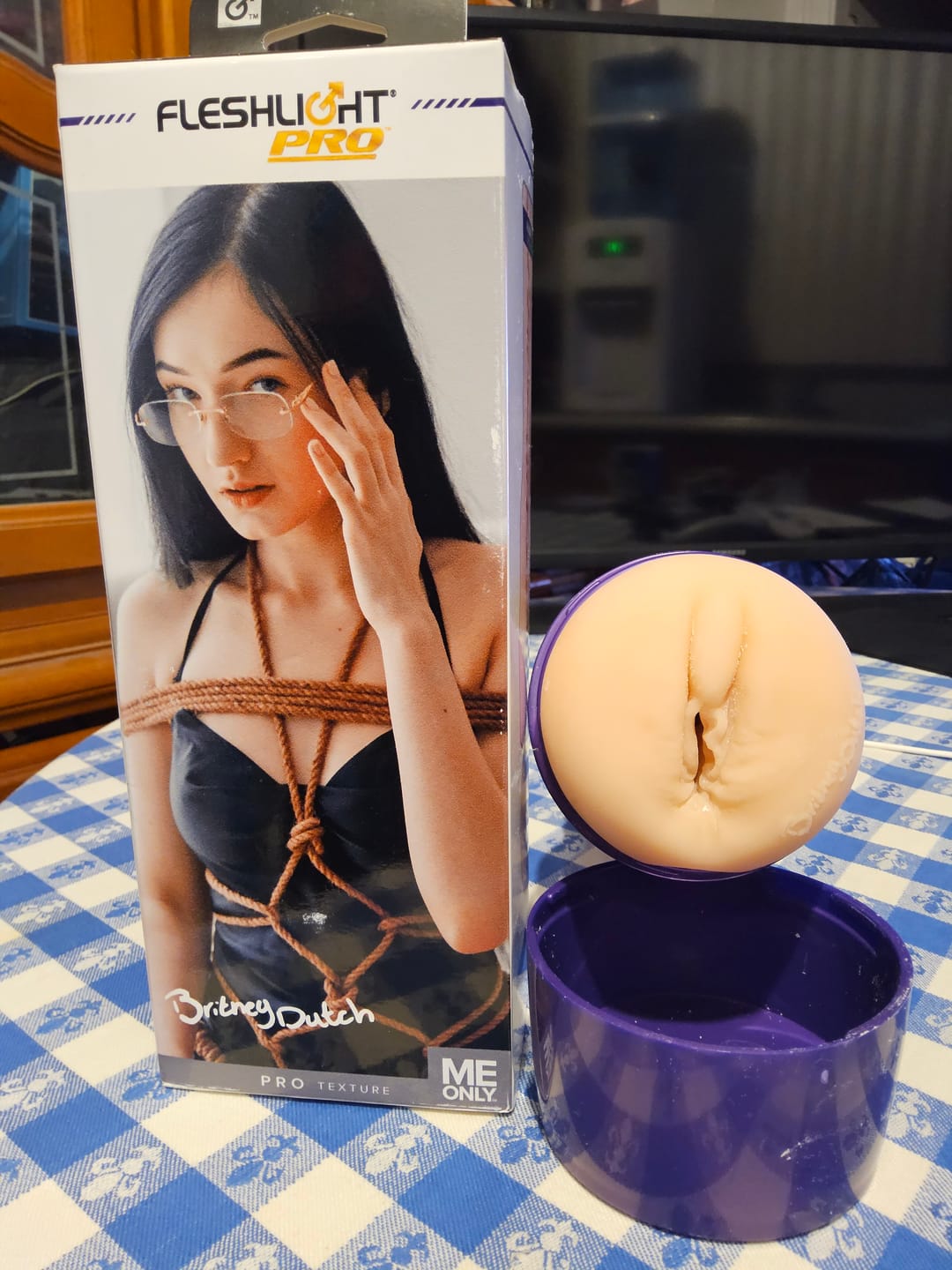 Customer photo review of Britney Dutch Lady Dutch