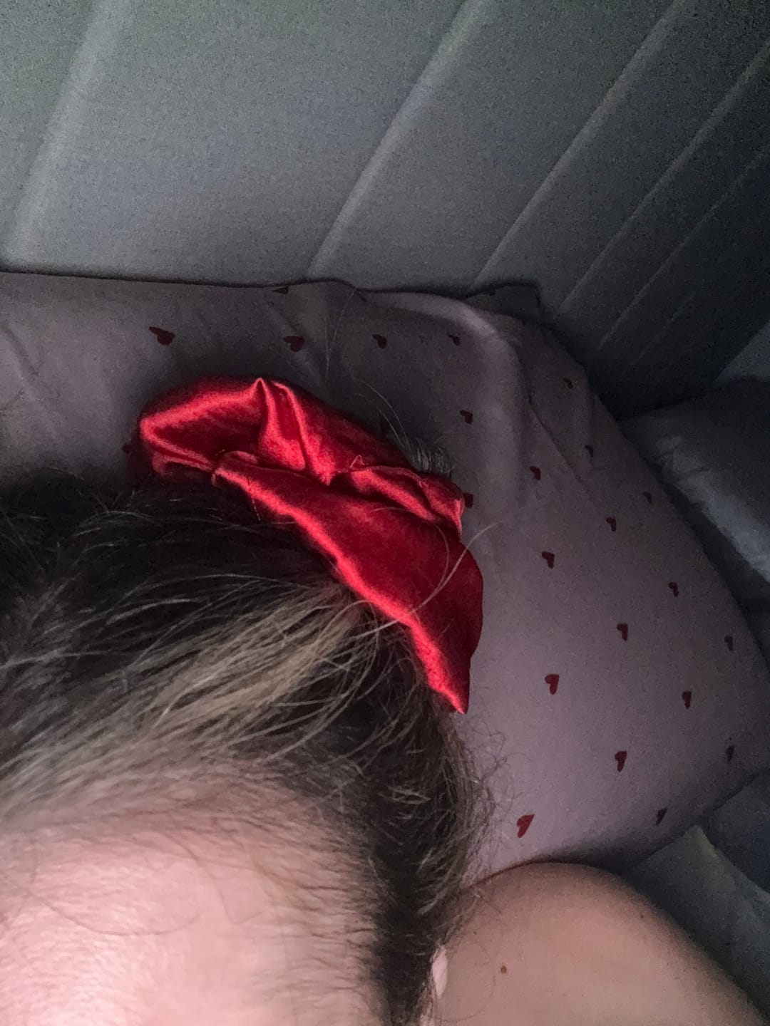Customer photo review of Scrunchies Medianas - Satin