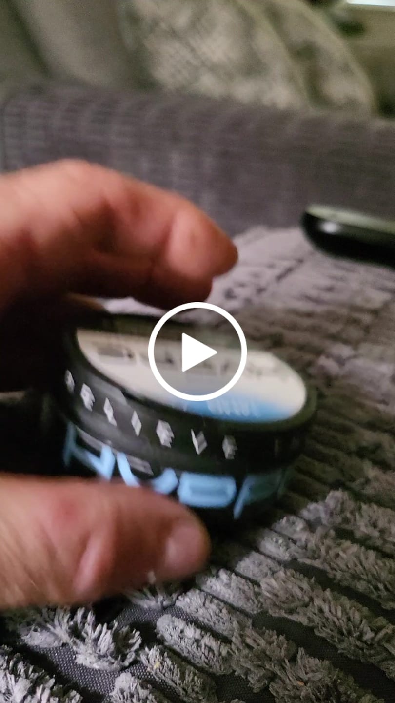 Customer video review of HYPPE Moist Pouches