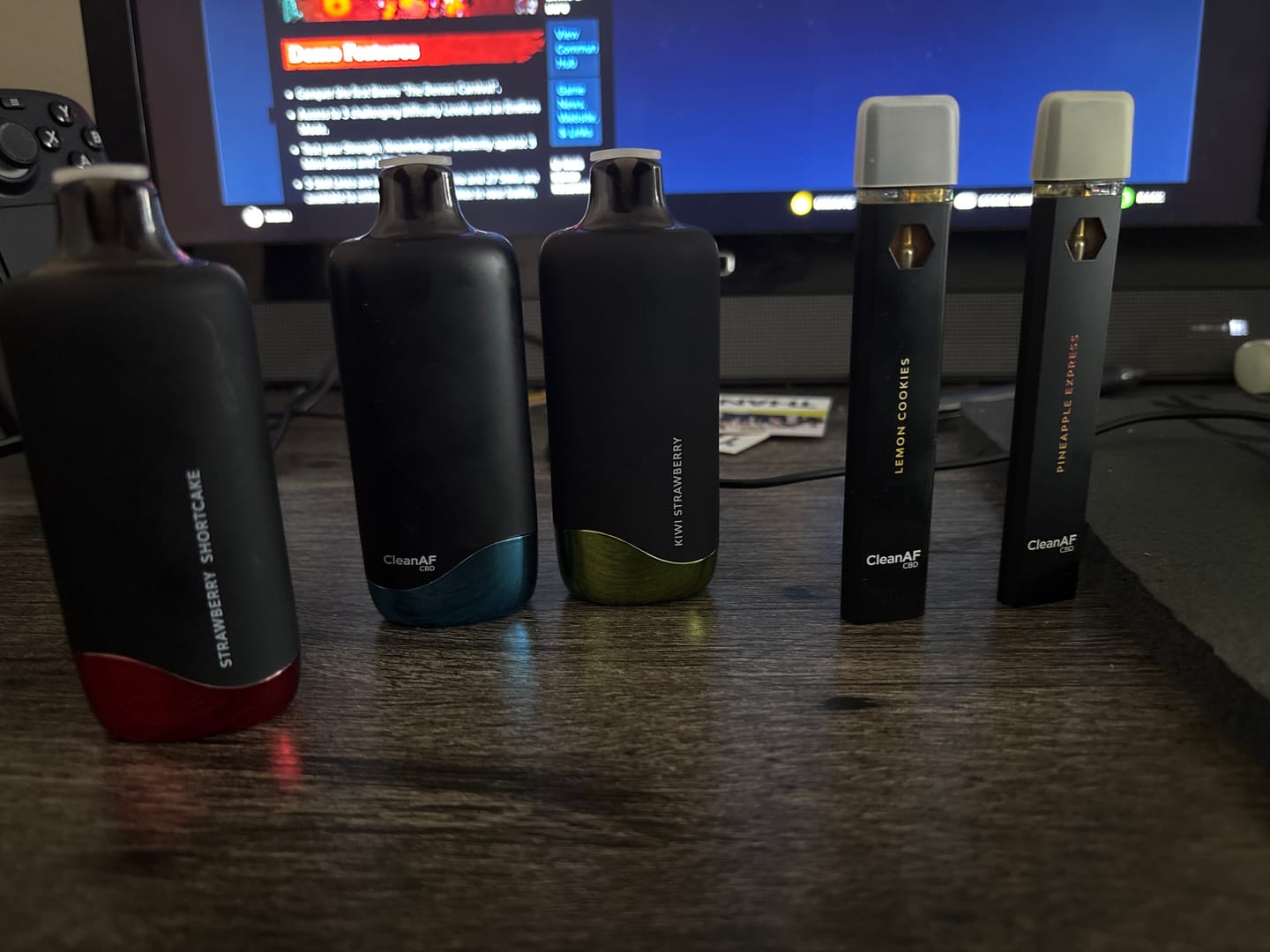 Customer photo review of Lemon Cookies Hybrid THC Vape Pen